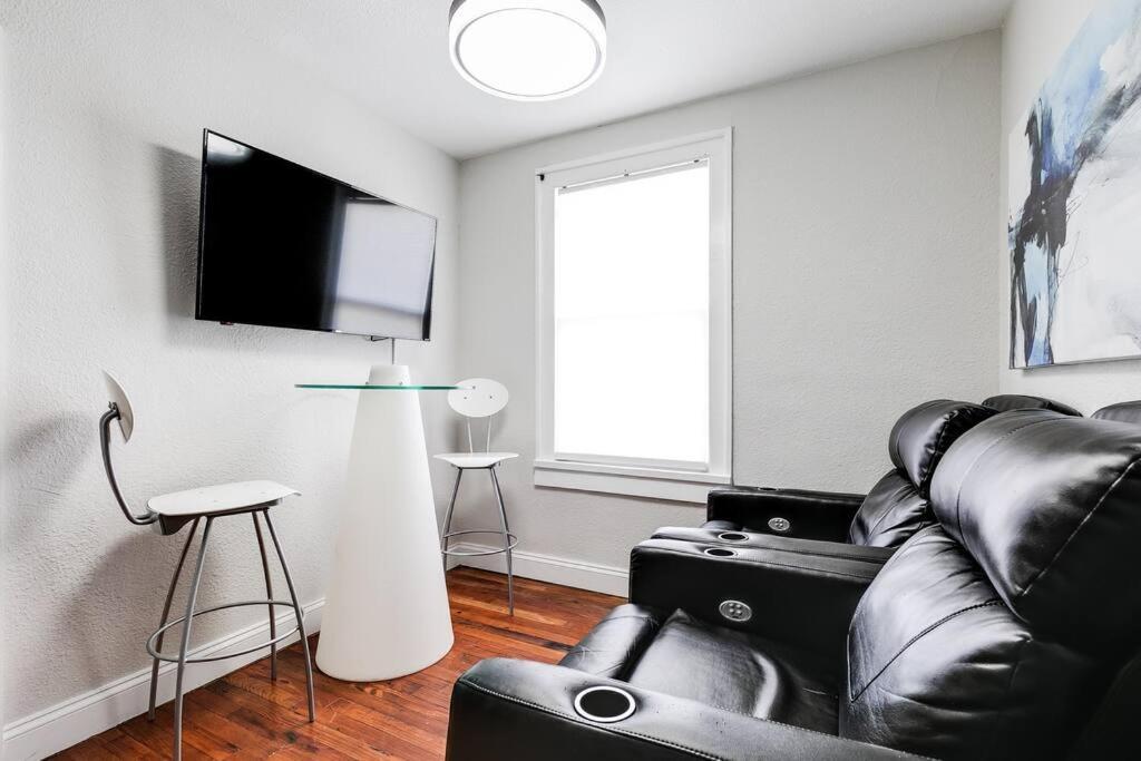 Apartamento Charming, Happy 1-Bed Oasis: Rva Retreat Awaits! Richmond Exterior foto