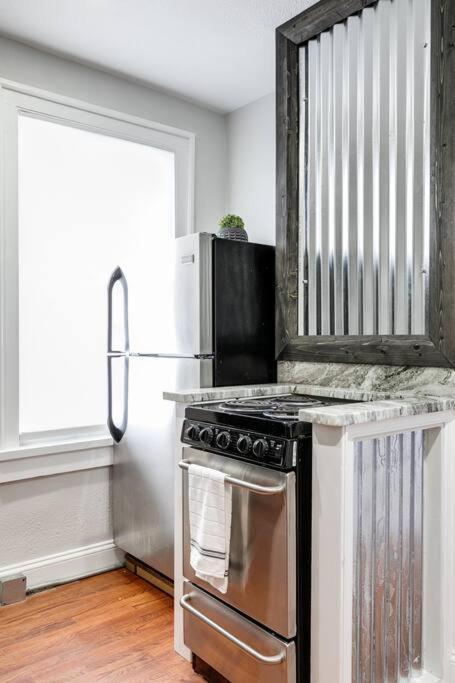 Apartamento Charming, Happy 1-Bed Oasis: Rva Retreat Awaits! Richmond Exterior foto