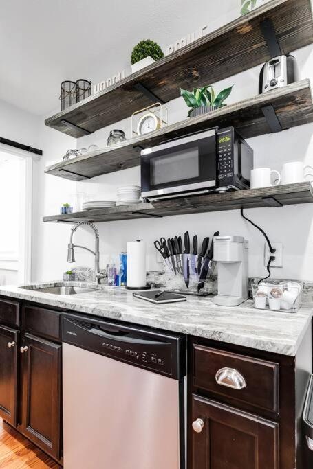 Apartamento Charming, Happy 1-Bed Oasis: Rva Retreat Awaits! Richmond Exterior foto