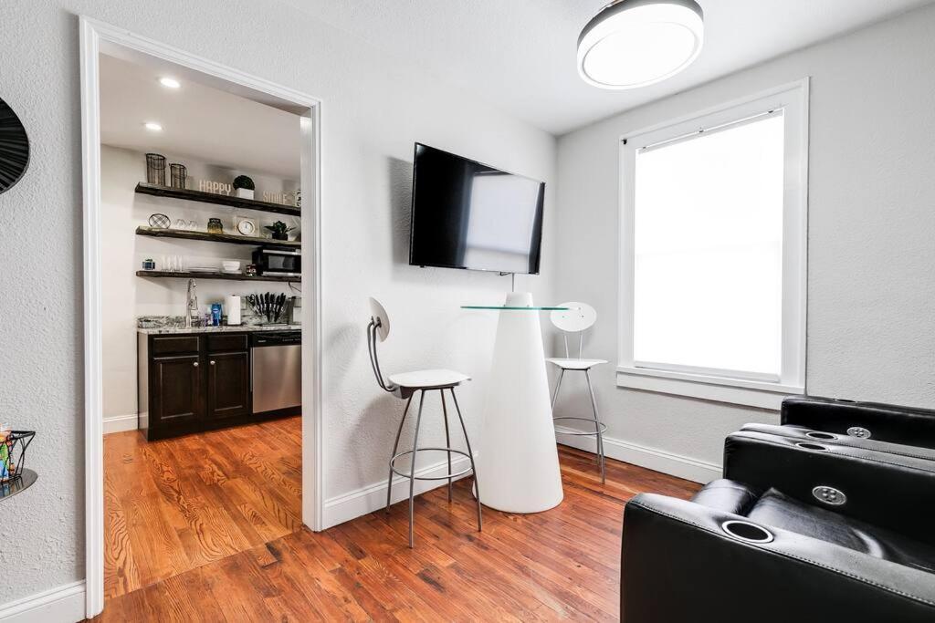Apartamento Charming, Happy 1-Bed Oasis: Rva Retreat Awaits! Richmond Exterior foto